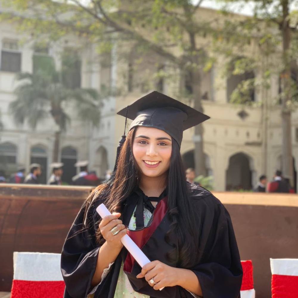 Meet your Posher, Zara